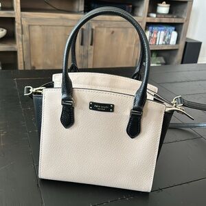 Kate Spade Black and Cream Handbag